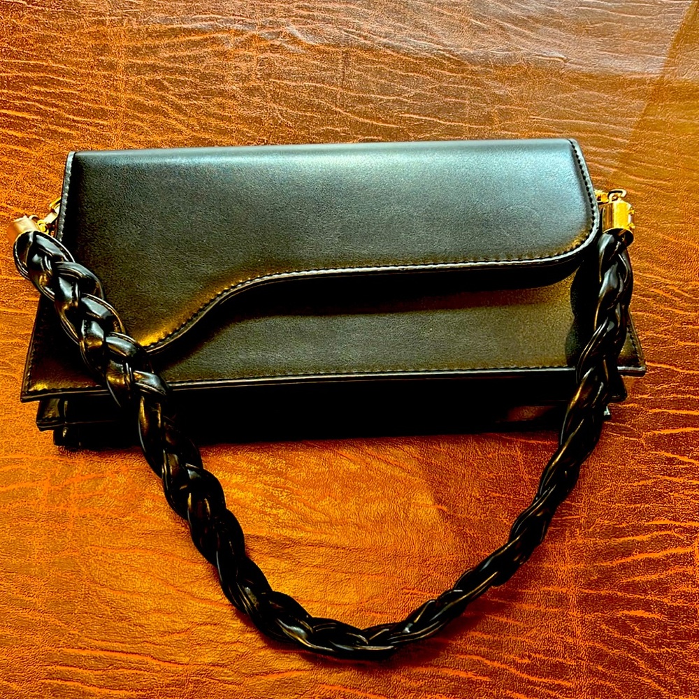 Black Amazon shoulder purse. Used once.